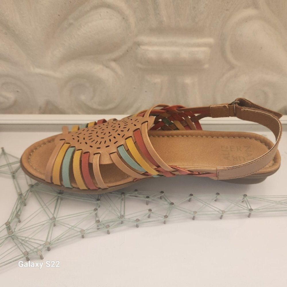 Naturalizer "Whistle" Weave Leather Sandals. NWOT. Size 9.5 Wide - Picture 4 of 9